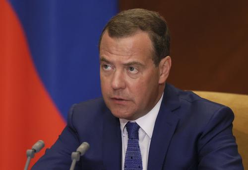 Медведев объяснил, почему в августе 2008 года принял «единственно возможное решение встать на защиту Южной Осетии» 