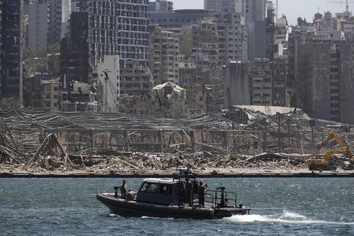 Сотрудники МЧС России завершили поисково-спасательные работы на месте взрыва в Бейруте