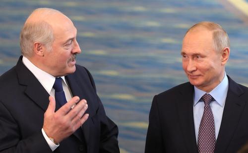 Путин поздравил Лукашенко с победой на президентских выборах в Белоруссии