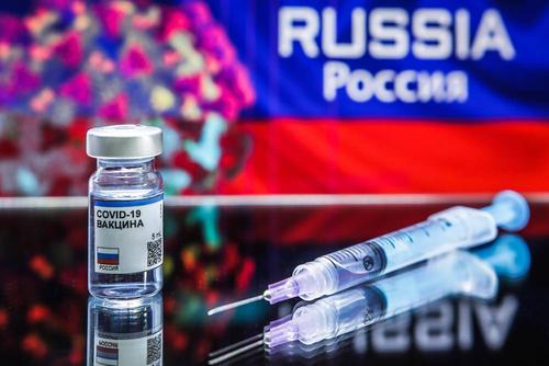 Россия получила запрос на 1 млрд доз вакцины от COVID-19