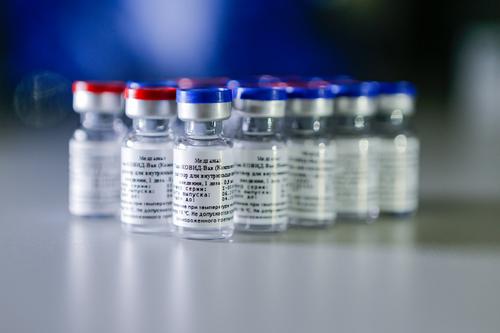 Гинцбург перечислил противопоказания для прививки от кронавируса COVID-19