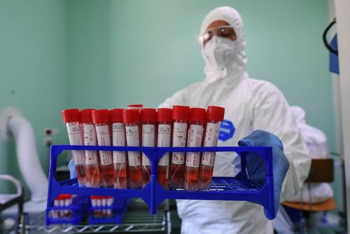 ВОЗ: количество случаев заражения коронавирусом в мире превысило 20 миллионов