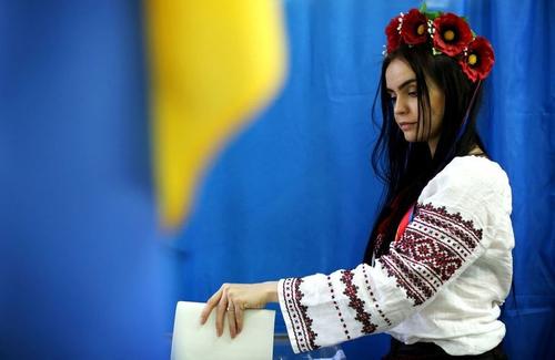 Киев может поплатиться за нежелание проводить голосование на Донбассе