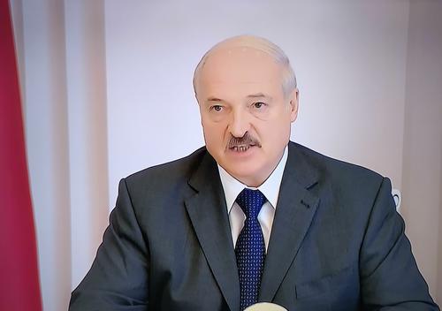 Лукашенко отверг проведение повторных выборов и заявил, что при таком исходе «страна погибнет»
