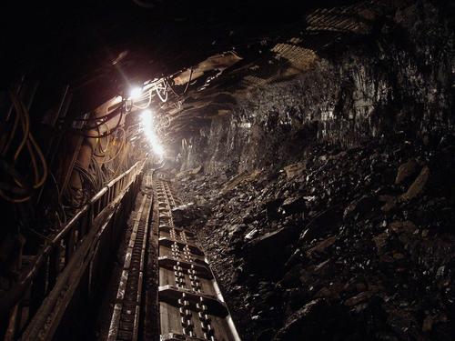 В Кузбассе рабочие погибли при обрушении шахт 