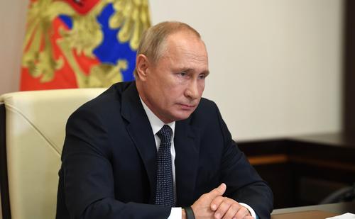В Кремле сообщили, что Путин сказал Меркель по ситуации в Белоруссии