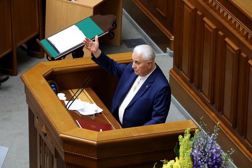 Первый президент Украины назвал единственный способ прекратить войну в Донбассе