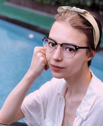 Дочь Ефремова оценила решение отца отказаться от услуг Пашаева 