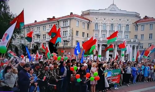 Что думают участники акции протеста о вмешательстве других стран в дела Белоруссии