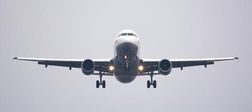 Российский эксперт по безопасности предложил включать врачей в экипажи пассажирских самолётов