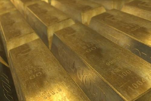 Золото стало дорожать на фоне ослабления доллара