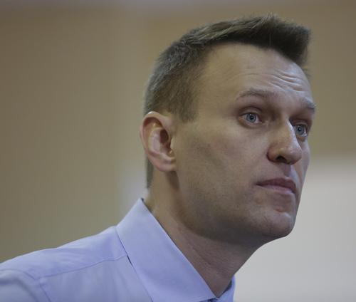Таролог рассказала, выживет ли Навальный после комы