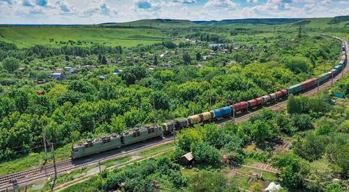 Погрузка на Приволжской железной дороге выросла в августе на 1,6% 