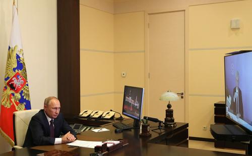 Собянин рассказал Путину  об испытаниях вакцины от коронавируса в Москве
