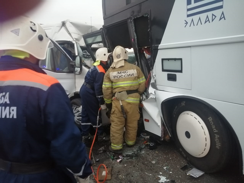 Ространснадзор проверит перевозчиков после столкновения автобусов под Анапой
