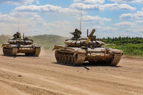 Шойгу рассказал о модернизации танков Т-72