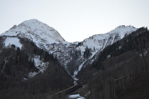 Спасатели раскрыли личности пропавших в горах Сочи туристов 