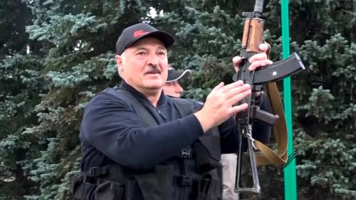 Тайны президента Беларуси. Уголовные материалы, которые уже четверть века ждут Лукашенко, в одном видео NEXTA