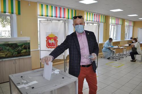 Сергей Обертас подвел итоги первого дня голосования