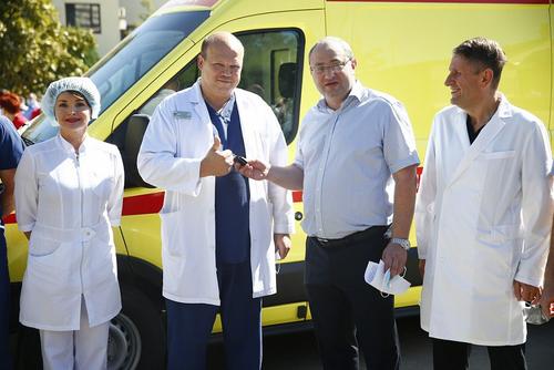 На Кубани автопарк службы «скорой помощи» пополнился новыми спецавтомобилями