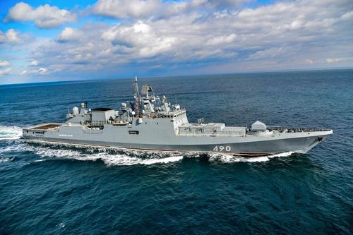 Ресурс Avia.pro: российский фрегат устроил погоню за эсминцем США в Черном море