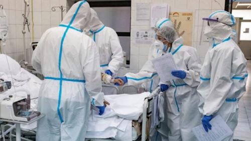 В Крым прибыли  медики  из других регионов страны, чтобы помогать бороться с коронавирусом