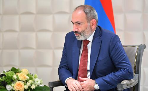 Пашинян обратился к гражданам Армении  из-за конфликта в Карабахе: «Их цель - армяне всего мира»