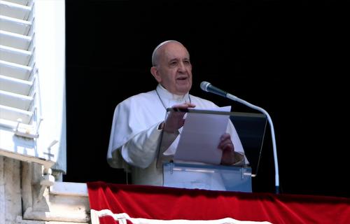 Папа Римский обратился к Католической церкви