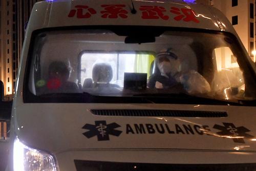 Грузовик врезался в рынок в Китае, шестеро погибших