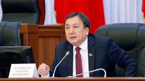 Брата президента Киргизии Жээнбекова избили в киргизском Оше