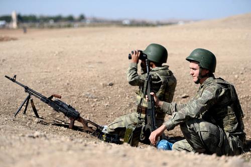 Дроны ВКС РФ следят в Сирии за рассекреченными лагерями подготовки боевиков для войны в Карабахе