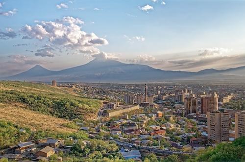 Минэкономики Армении предлагает временно запретить ввоз товаров из Турции