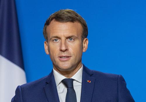 Трамп в рамках митинга ошибочно назвал президента Франции Макрона премьер-министром