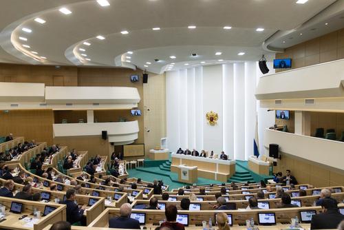 Сенатор Цеков оценил требование США прекратить призывные кампании в Крыму