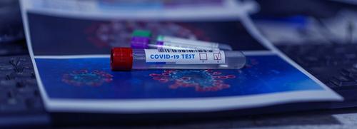 В США за минувшие сутки выявили более 60 тысяч случаев заражения COVID-19