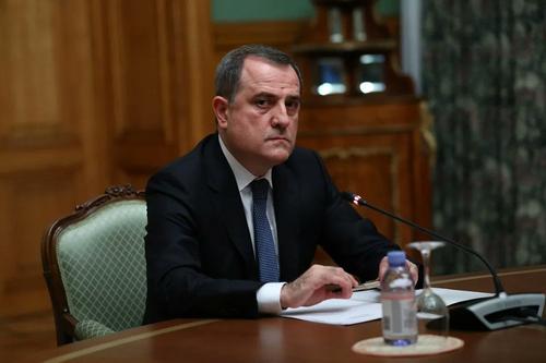 Глава МИД Азербайджана Джейхун Байрамов и госсекретарь США Майкл Помпео обсудили ситуацию вокруг Карабаха 