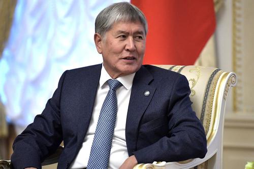 Бывший глава Киргизии Алмазбек Атамбаев объявил голодовку