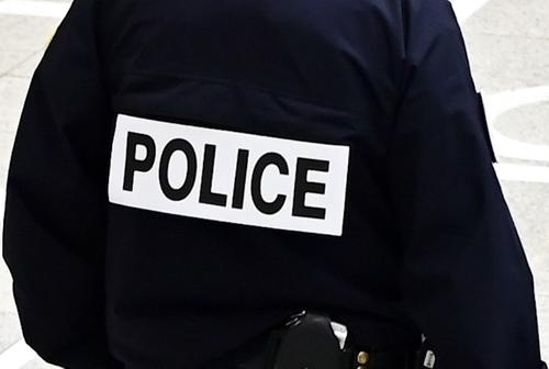 Полиция Парижа не нашла бомбу у Триумфальной арки