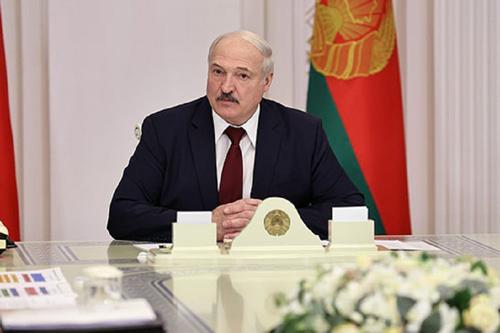 Лукашенко заявил о проведении Всебелорусского народного собрания