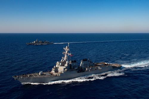 UK Defence Journal написал об игнорирующем предупреждения России британском эсминце в Черном море