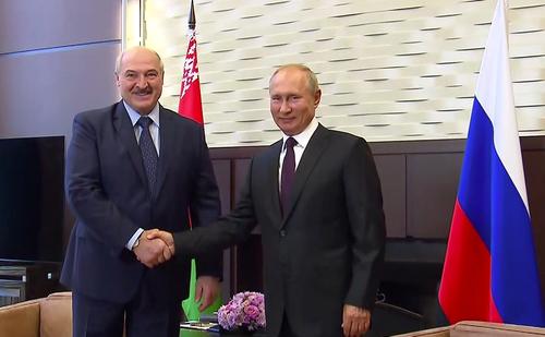 Путин поддержал идею Лукашенко о приобретении Белоруссией месторождения нефти на территории России