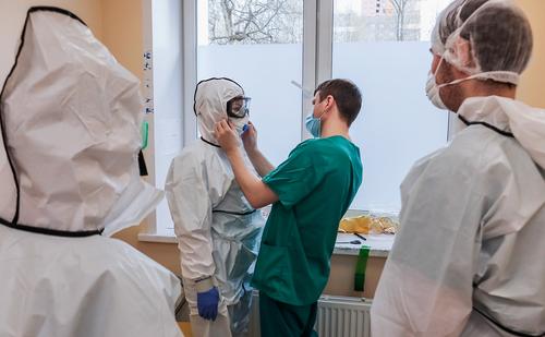 Студентов обязали объясниться за отказ работать в ковид-госпиталях Хабаровска