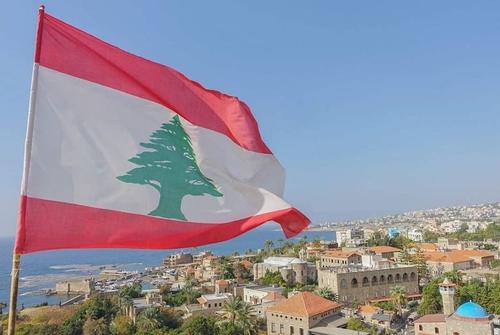 В Ливане вводят повторный локдаун из-за ситуации с COVID-19 до декабря