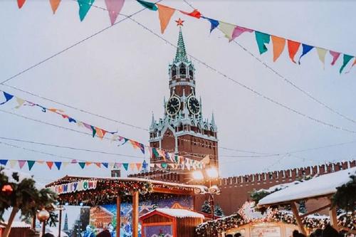 Профсоюзы назвали инициативу продлить новогодние каникулы в России демагогической