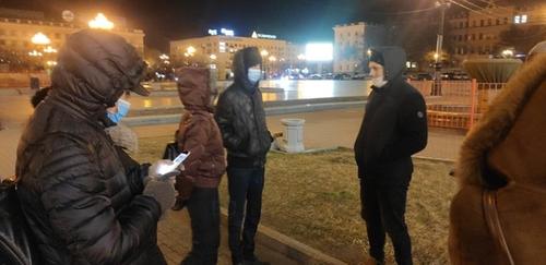 В Хабаровске после суда задержали блогера в связи с акцией в поддержку Фургала