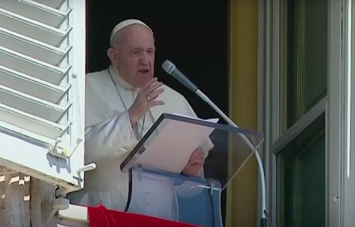 Папа Римский предлагает бесплатные covid-тесты для бездомных