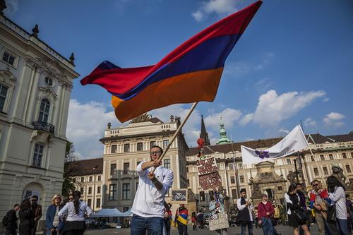 Военный эксперт Михаил Ходаренок предупредил о растущем риске гибели Армении