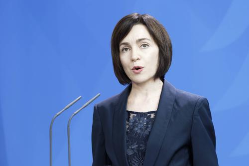 Премьер Молдавии поздравил Санду с победой на выборах президента