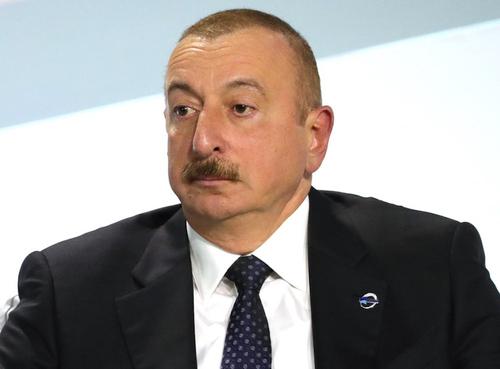 Алиев: об особом статусе Карабаха не может быть и речи