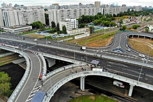 Эксперт: Строительство новых магистралей снизит транспортную нагрузку на центр Москвы